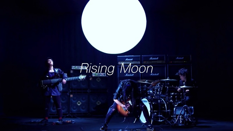 「Rising Moon」Music Video公開！